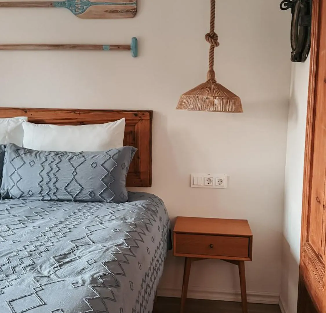 Can Jan Vives Vidreres Bed & Breakfast
