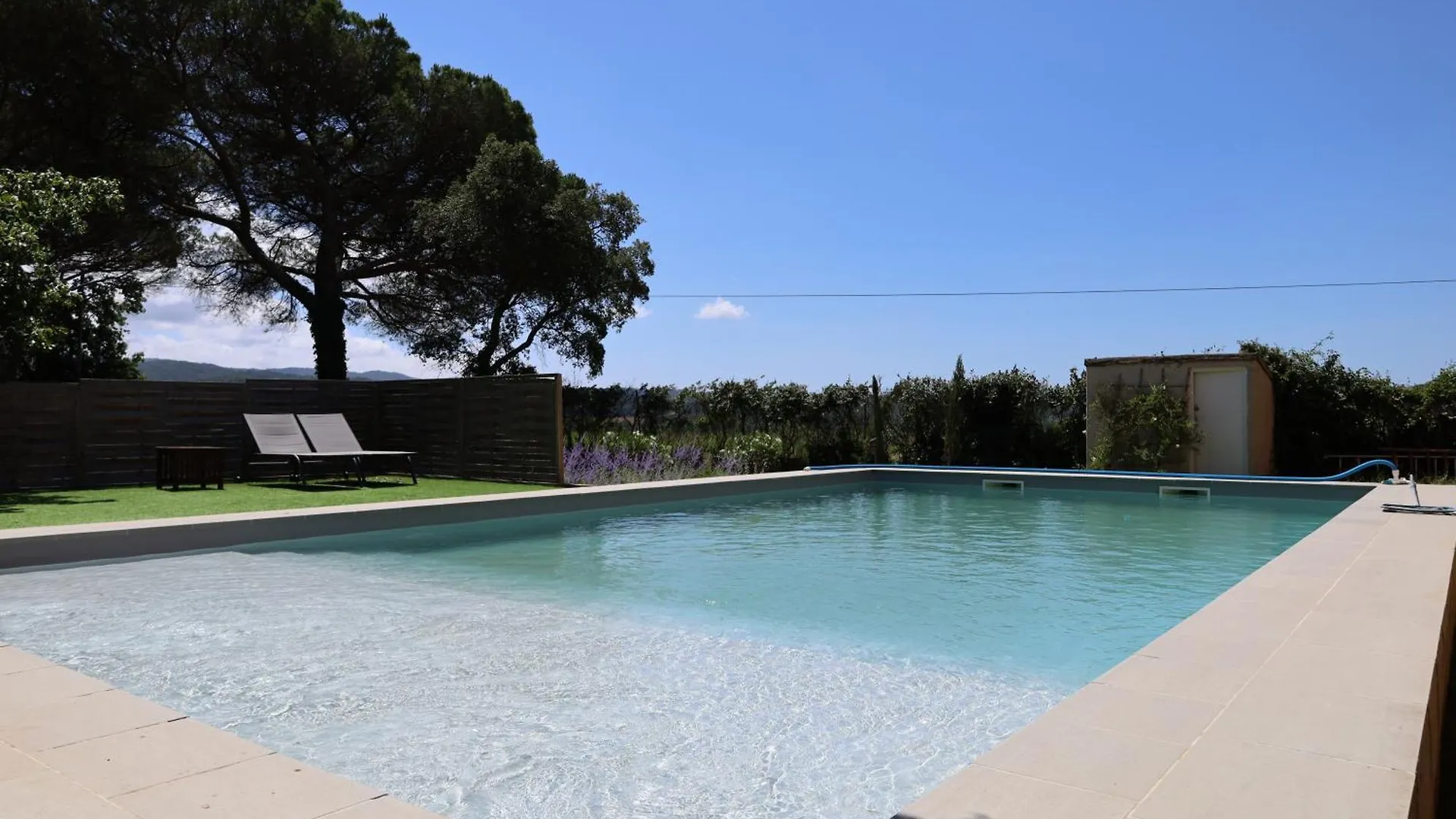 Can Jan Vives Vidreres Bed & Breakfast
